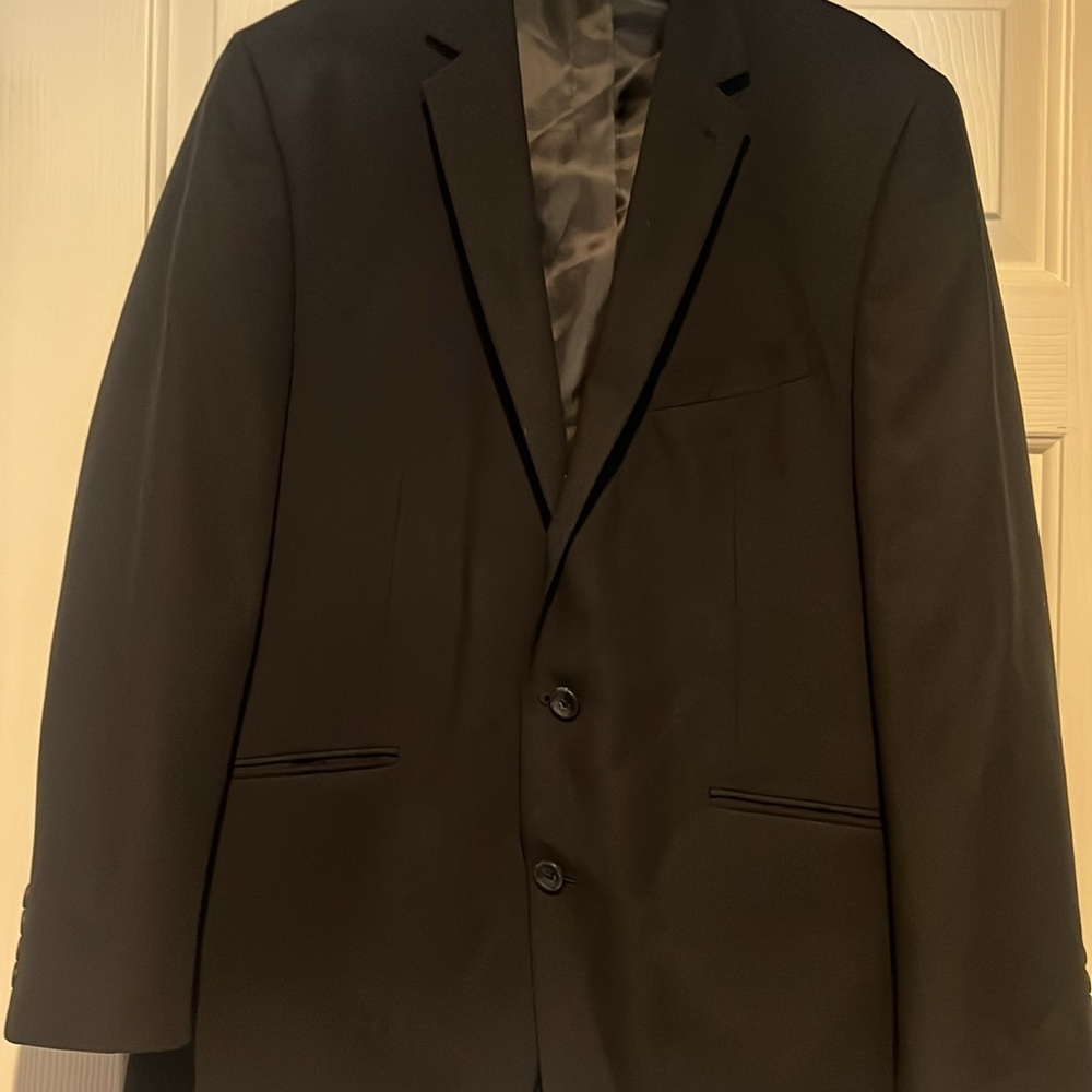 Blazer - Picture 3 of 6